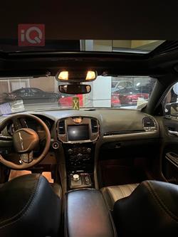 کرایسلەر 300